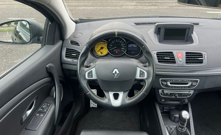 RENAULT MÉGANE RS 2.0 cup