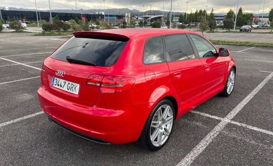 AUDI A3 sportback Sline 1.6 TDI