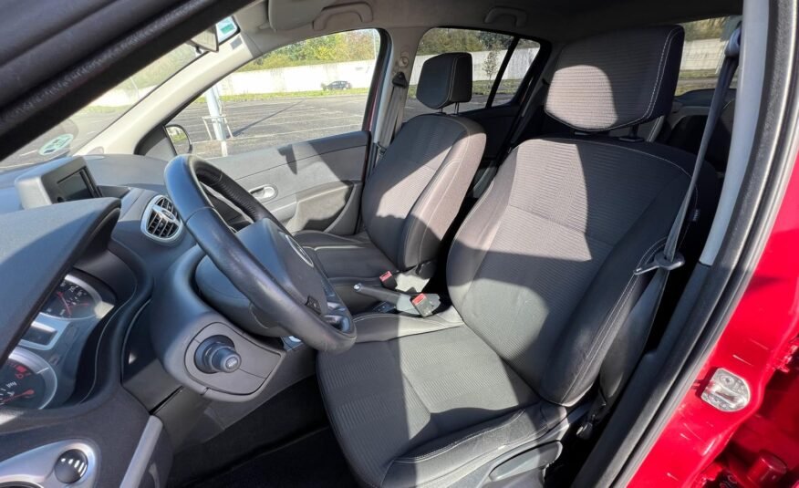 RENAULT CLIO 1.5 dci