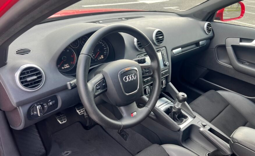 AUDI A3 sportback Sline 1.6 TDI