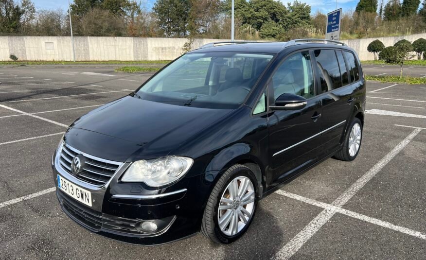 VOLKSWAGEN Touran 2.0 tdi