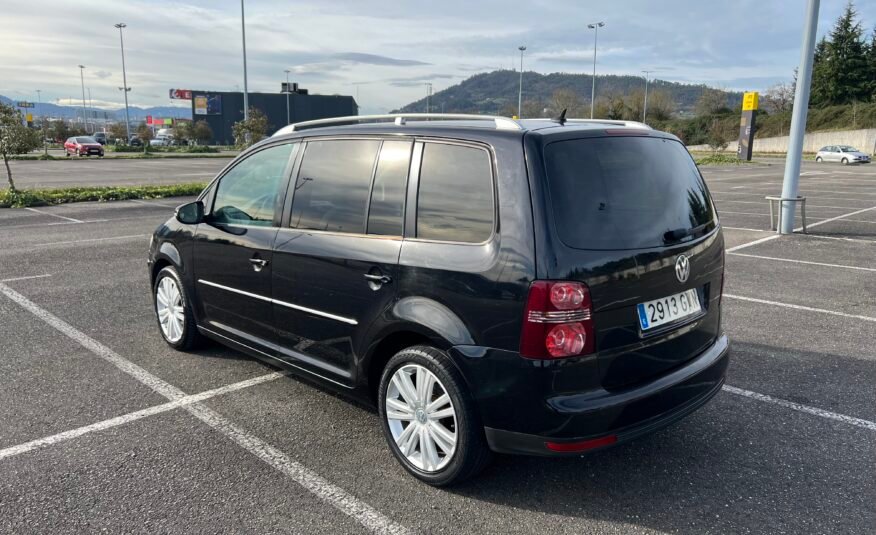 VOLKSWAGEN Touran 2.0 tdi