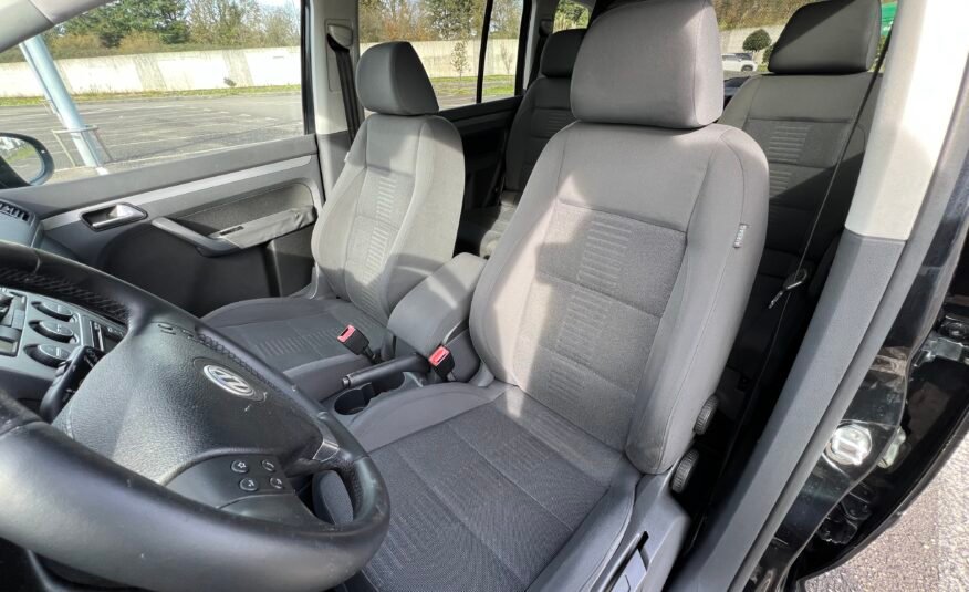 VOLKSWAGEN Touran 2.0 tdi