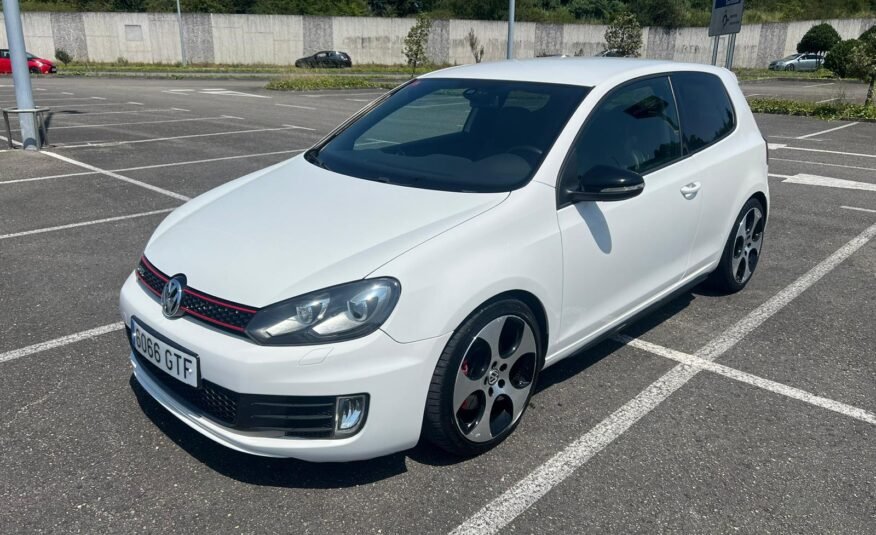 VOLKSWAGEN golf gti VI 2.0 gti