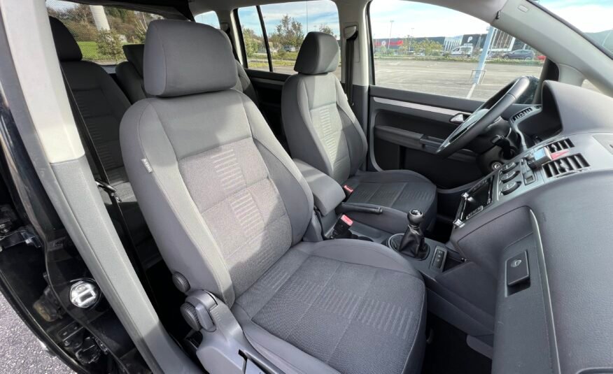 VOLKSWAGEN Touran 2.0 tdi