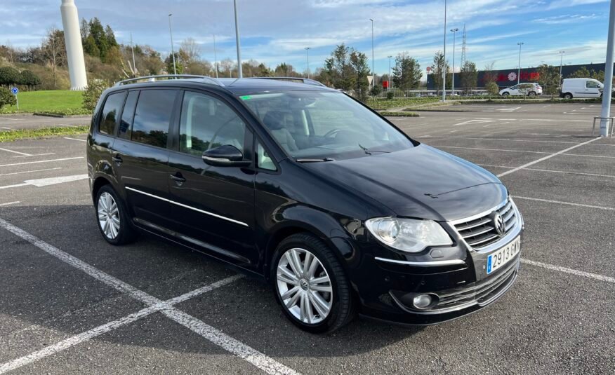 VOLKSWAGEN Touran 2.0 tdi