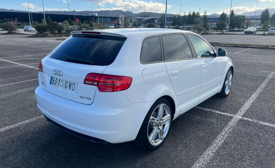 AUDI A3 sportback Sline 2.0 tdi