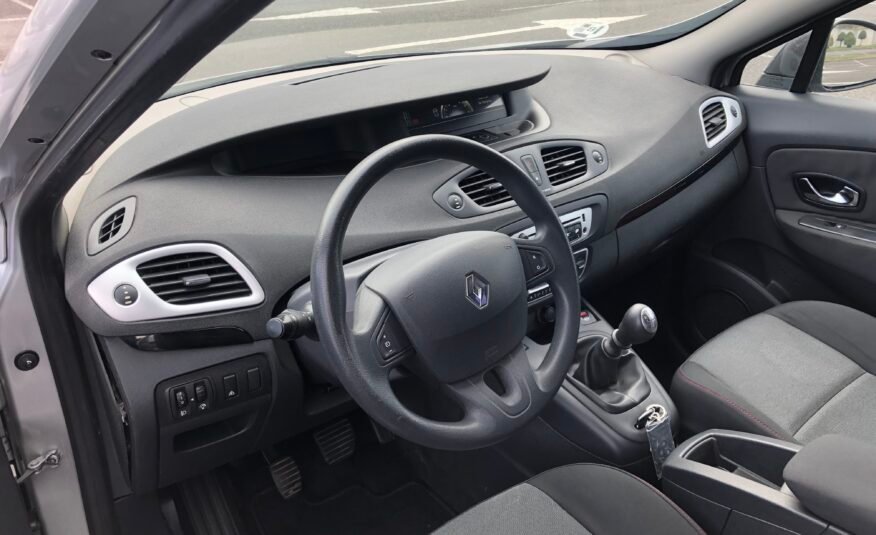 RENAULT Scenic 1.5 dci