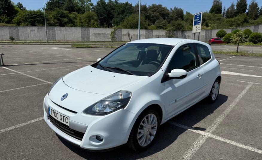 RENAULT CLIO 1.5 dci