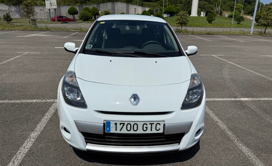 RENAULT CLIO 1.5 dci