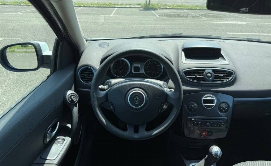 RENAULT CLIO 1.5 dci