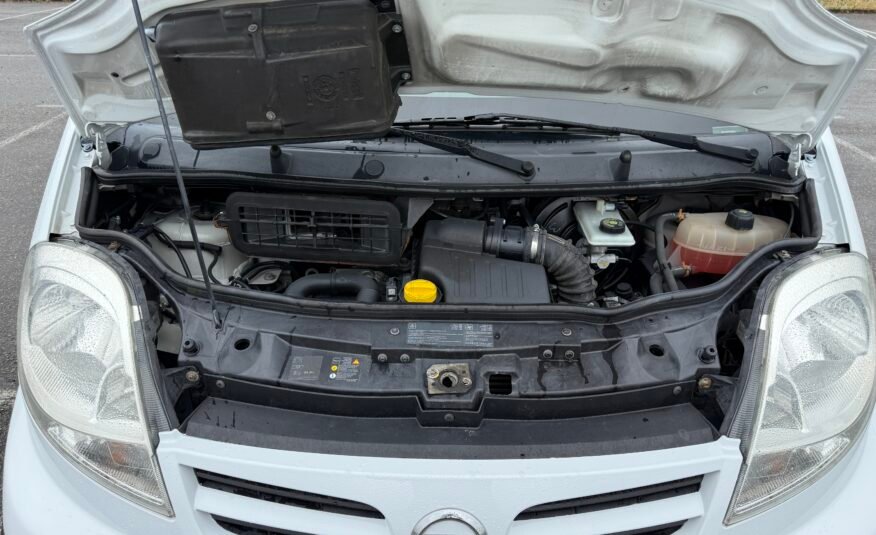 NISSAN primastar 2.0 dci
