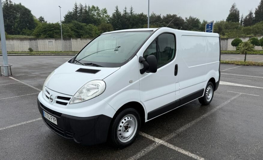 NISSAN primastar 2.0 dci
