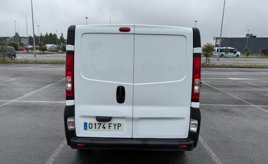 NISSAN primastar 2.0 dci