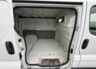 NISSAN primastar 2.0 dci