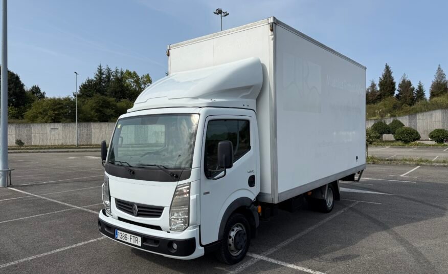 RENAULT maxity 2.9