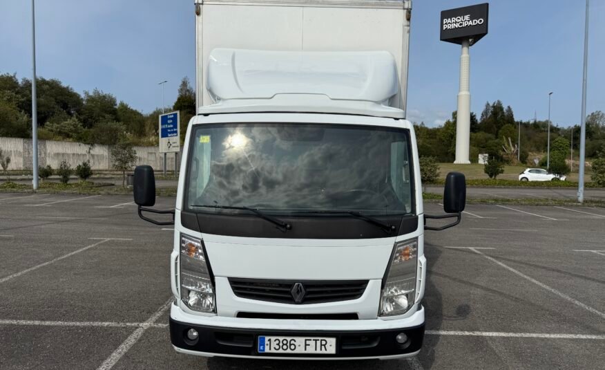 RENAULT maxity 2.9