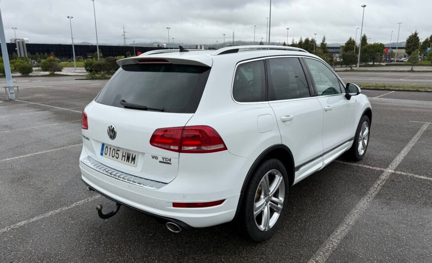 VOLKSWAGEN Touareg Rline 3.0 V6 TDI