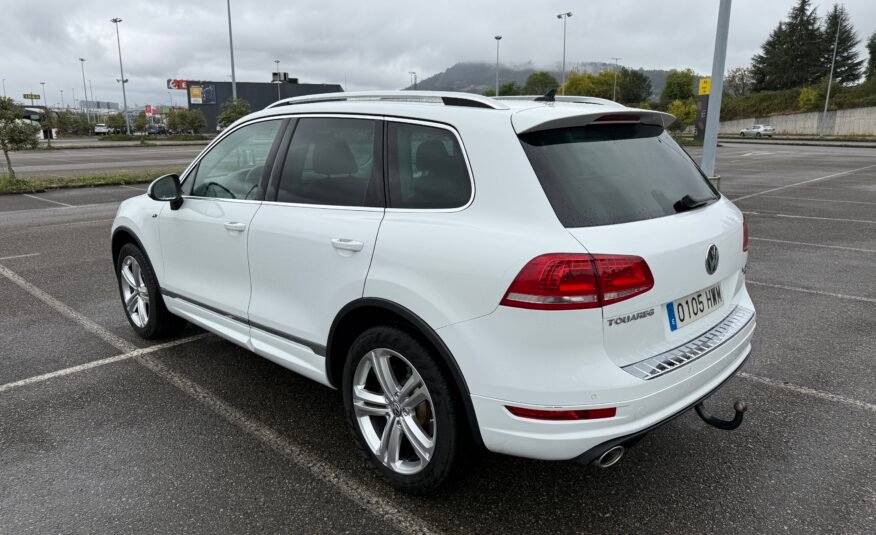 VOLKSWAGEN Touareg Rline 3.0 V6 TDI