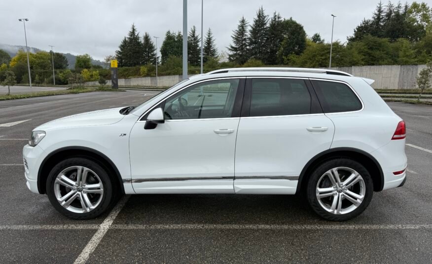VOLKSWAGEN Touareg Rline 3.0 V6 TDI