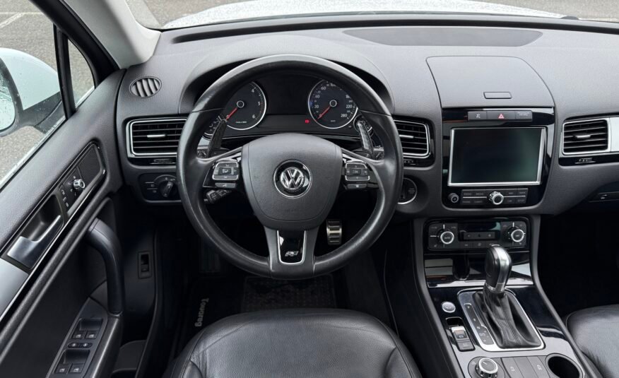 VOLKSWAGEN Touareg Rline 3.0 V6 TDI