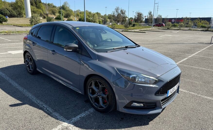 FORD focus st 2.0 TDCi