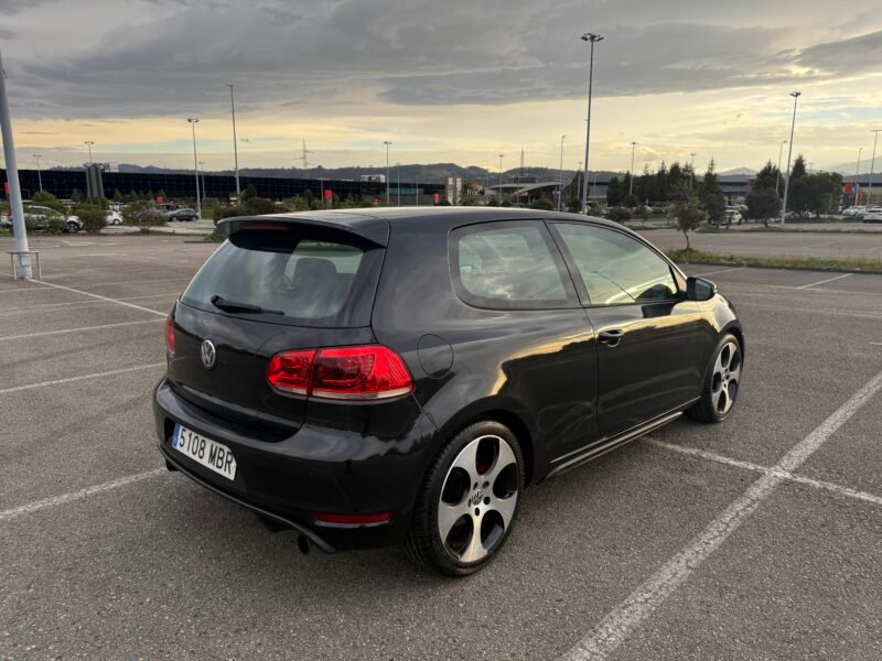 VOLKSWAGEN golf gti VI 2.0 tsi