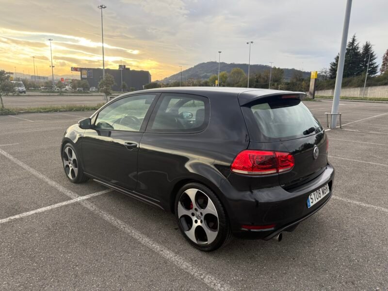 VOLKSWAGEN golf gti VI 2.0 tsi