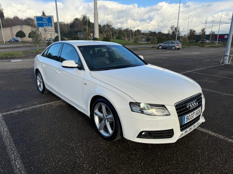 AUDI A4 Sline 2.0 tdi