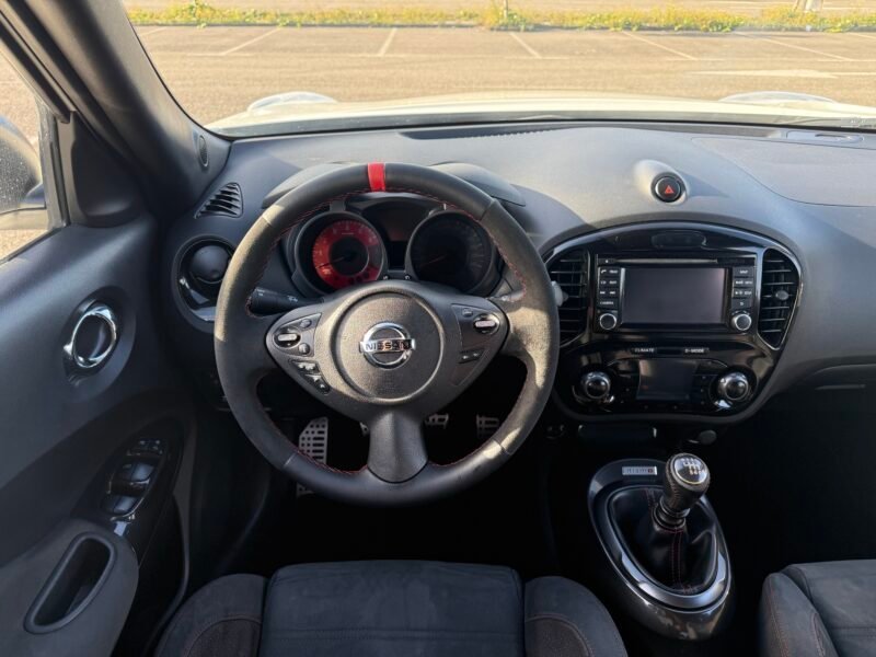 NISSAN Juke NISMO 1.6 TURBO