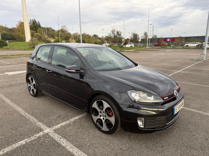 VOLKSWAGEN Golf gti VI 2.0 tsi