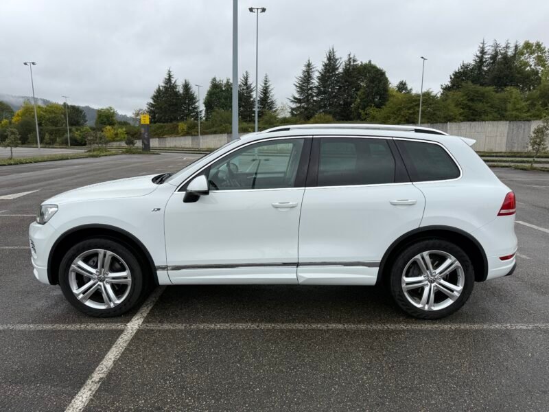 VOLKSWAGEN Touareg Rline 3.0 V6 TDI