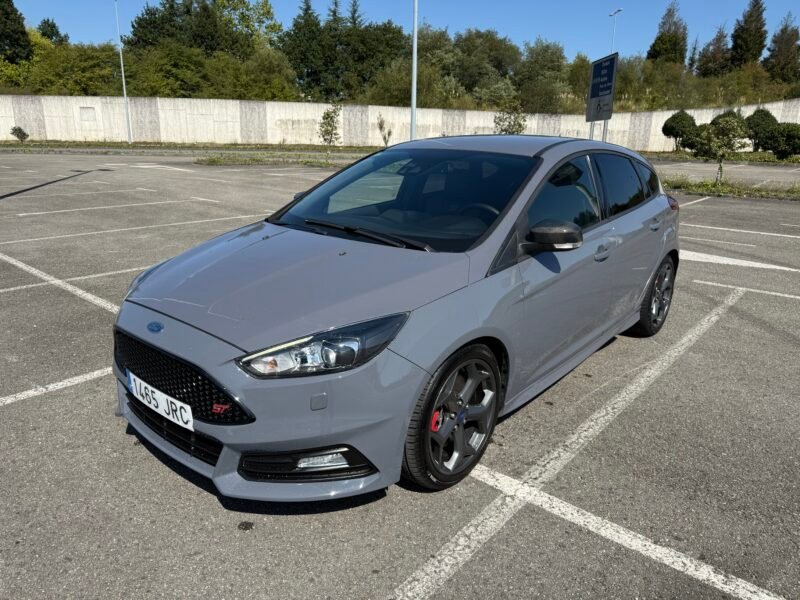 FORD FOCUS st 2.0 TDCi