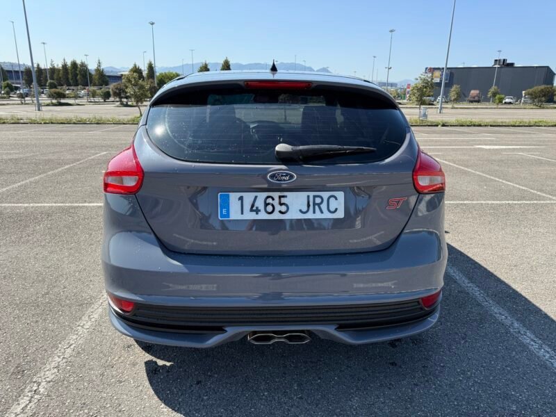 FORD FOCUS st 2.0 TDCi