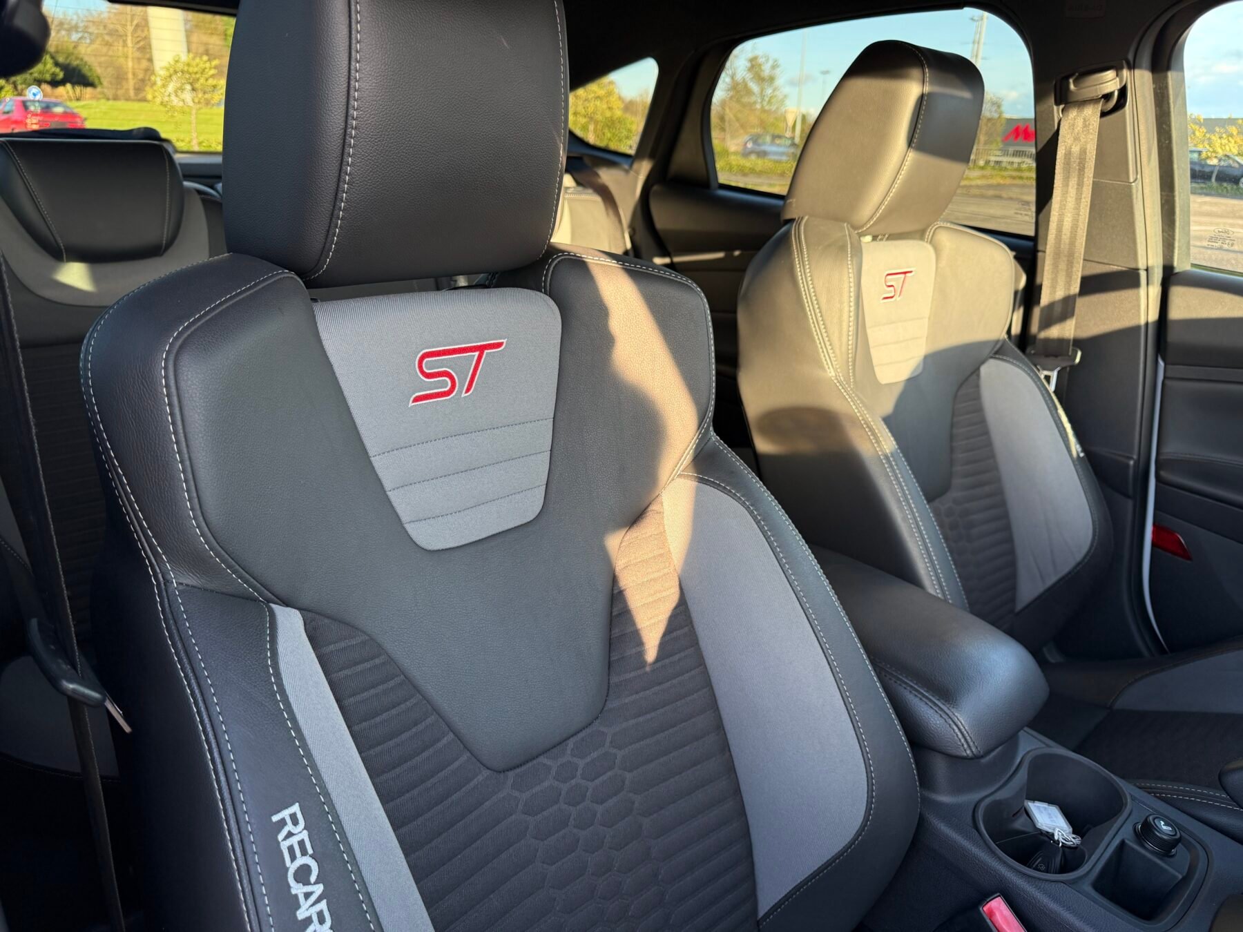 FORD Focus st 2.0 ecoboost