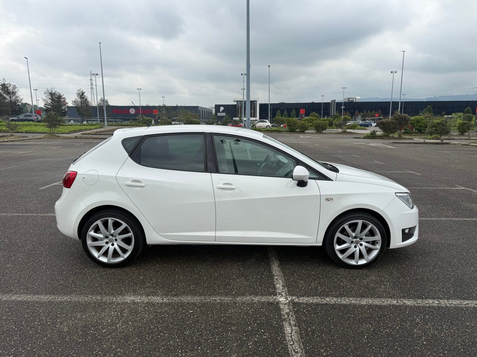 SEAT IBIZA FR 1.6 TDI