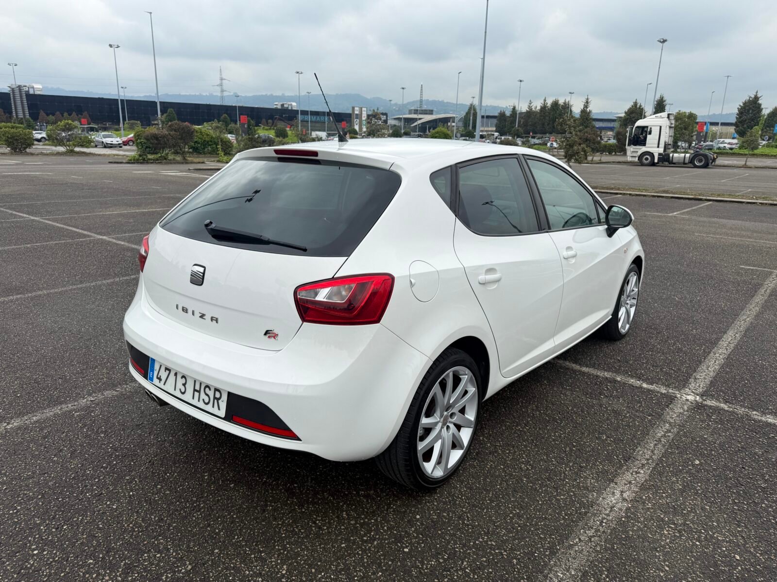 SEAT IBIZA FR 1.6 TDI