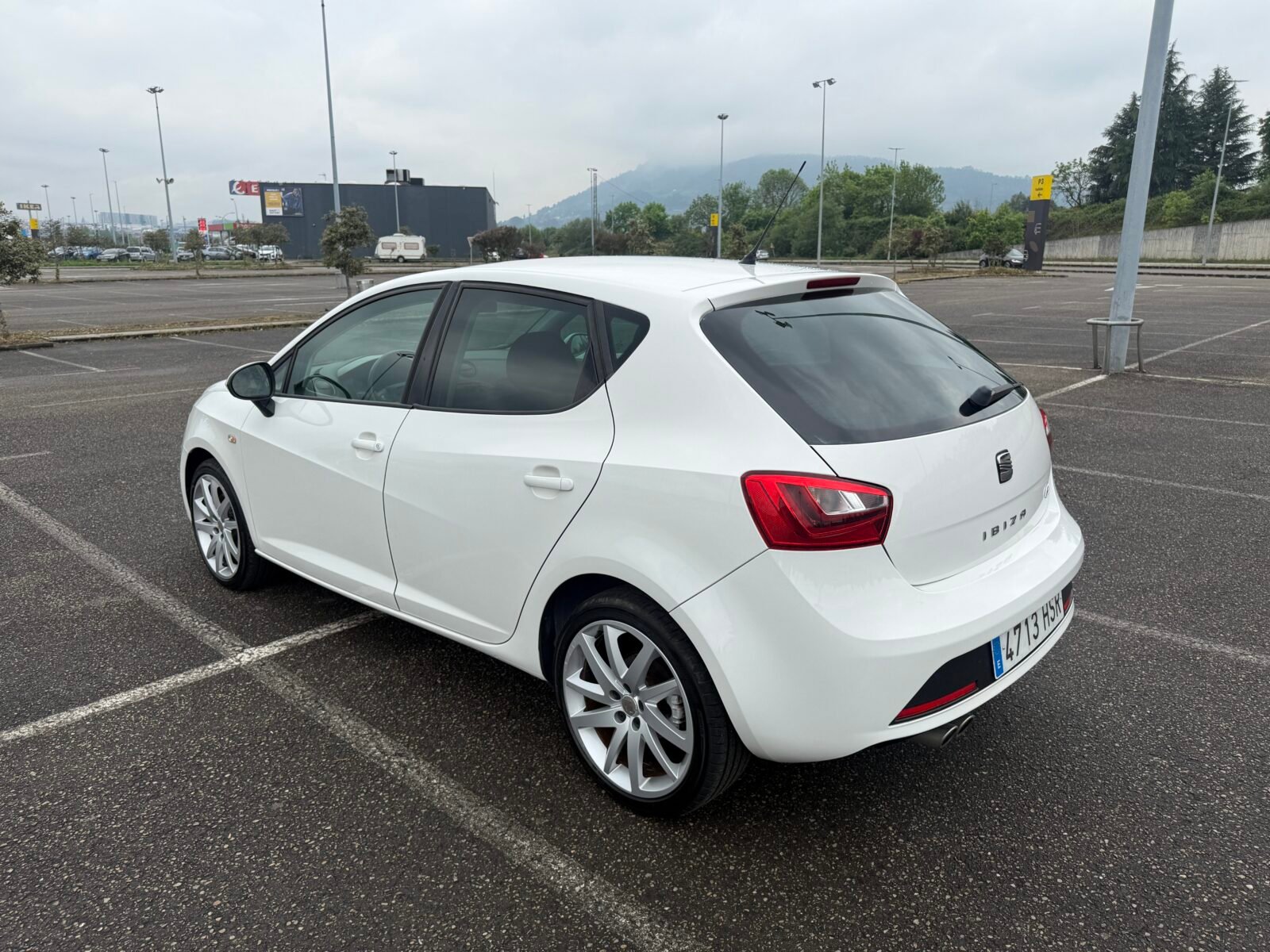 SEAT IBIZA FR 1.6 TDI