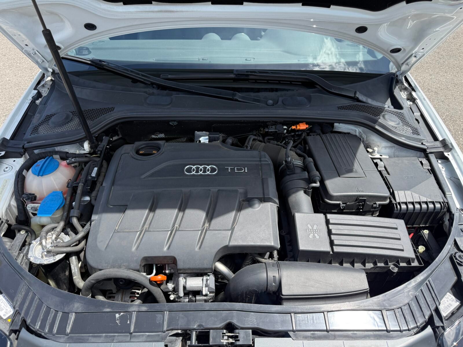 AUDI A3 S line 2.0 TDI