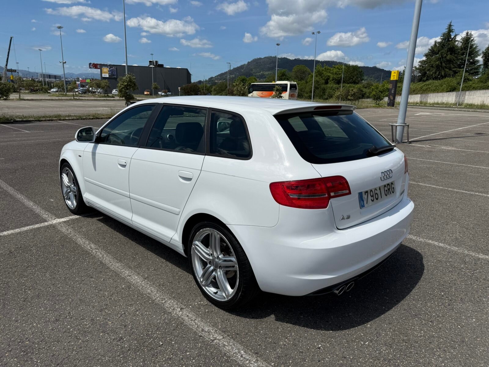 AUDI A3 S line 2.0 TDI
