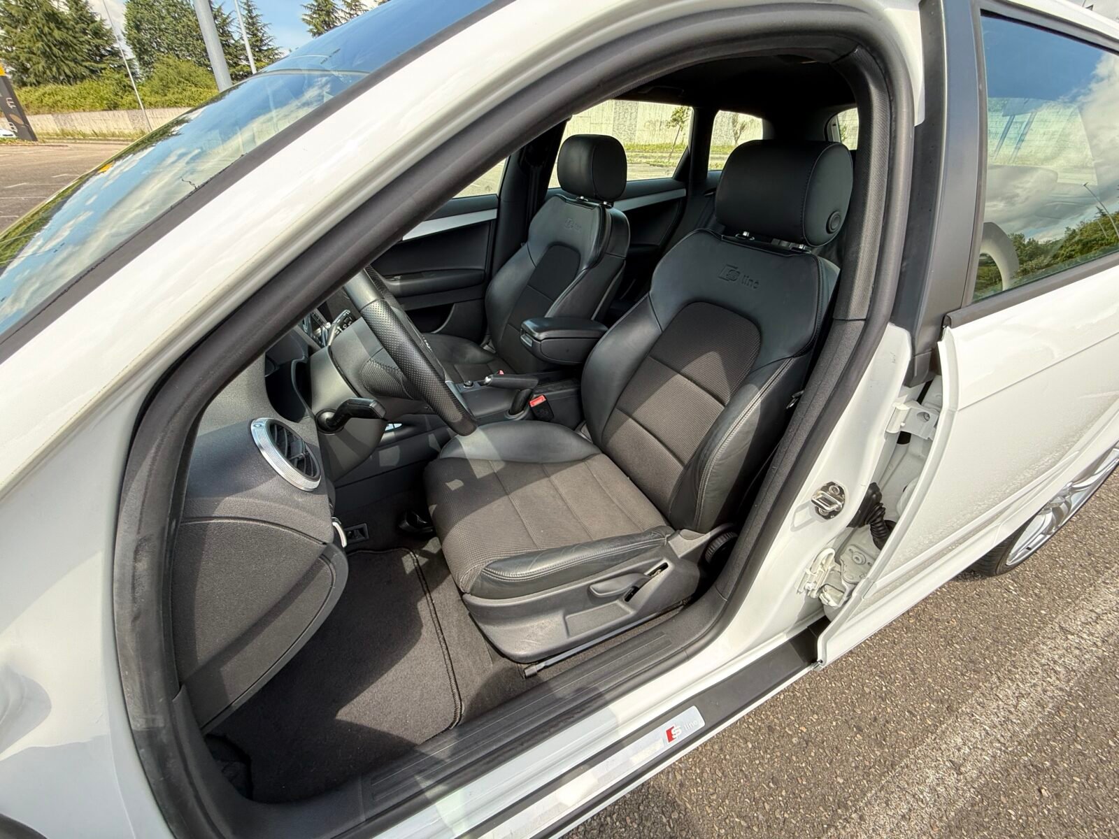 AUDI A3 S line 2.0 TDI