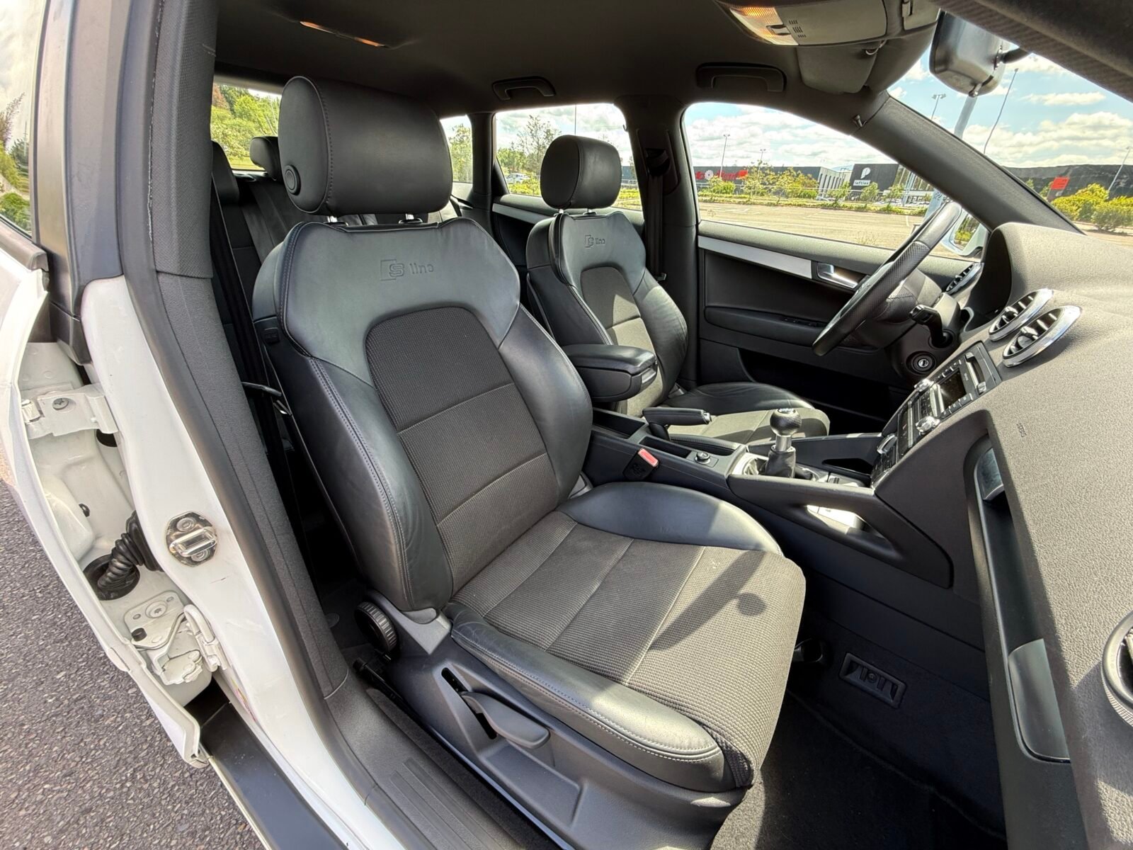 AUDI A3 S line 2.0 TDI