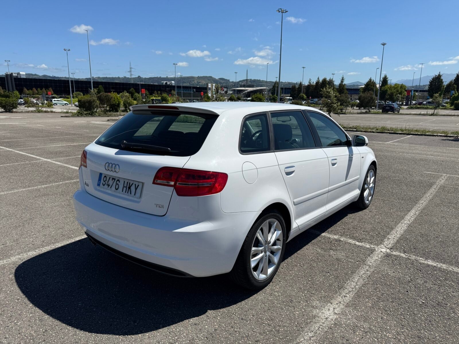 AUDI A3 S line 2.0 TDI