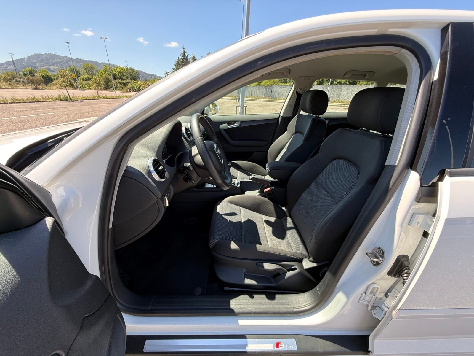 AUDI A3 S line 2.0 TDI
