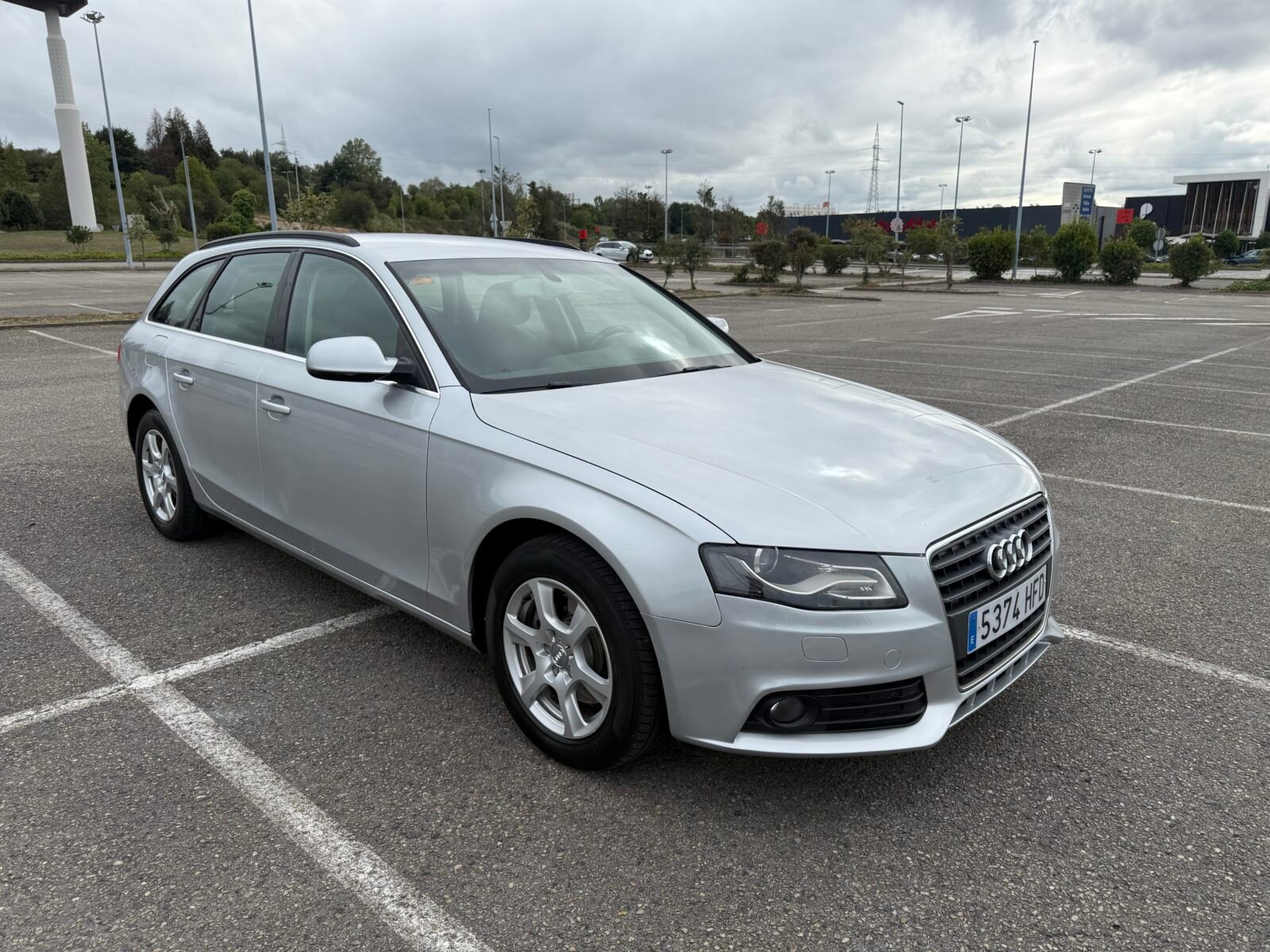 AUDI A4 2.0 TDI 