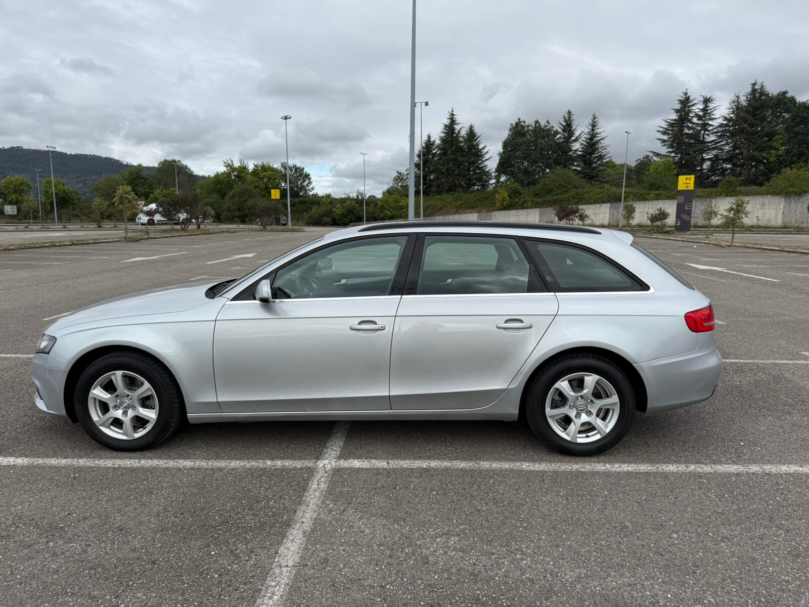 AUDI A4 2.0 TDI 