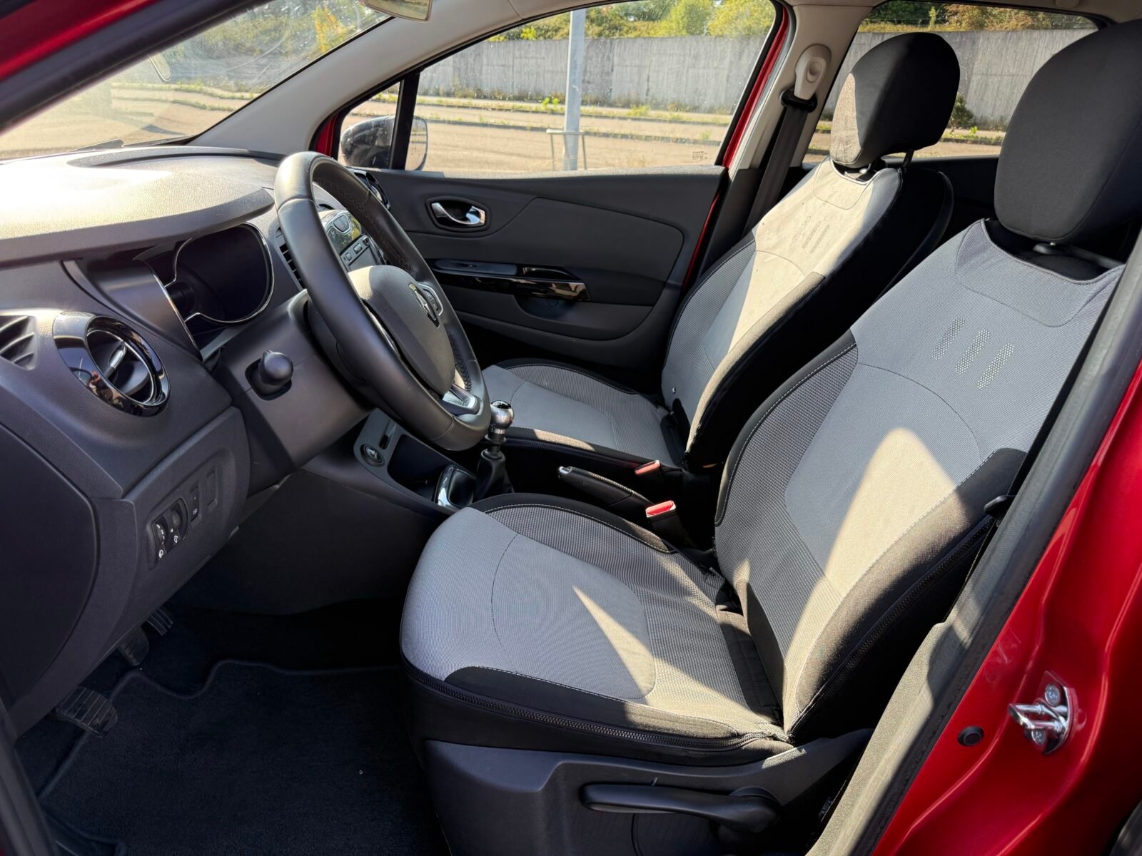 RENAULT Captur 1.5 dci