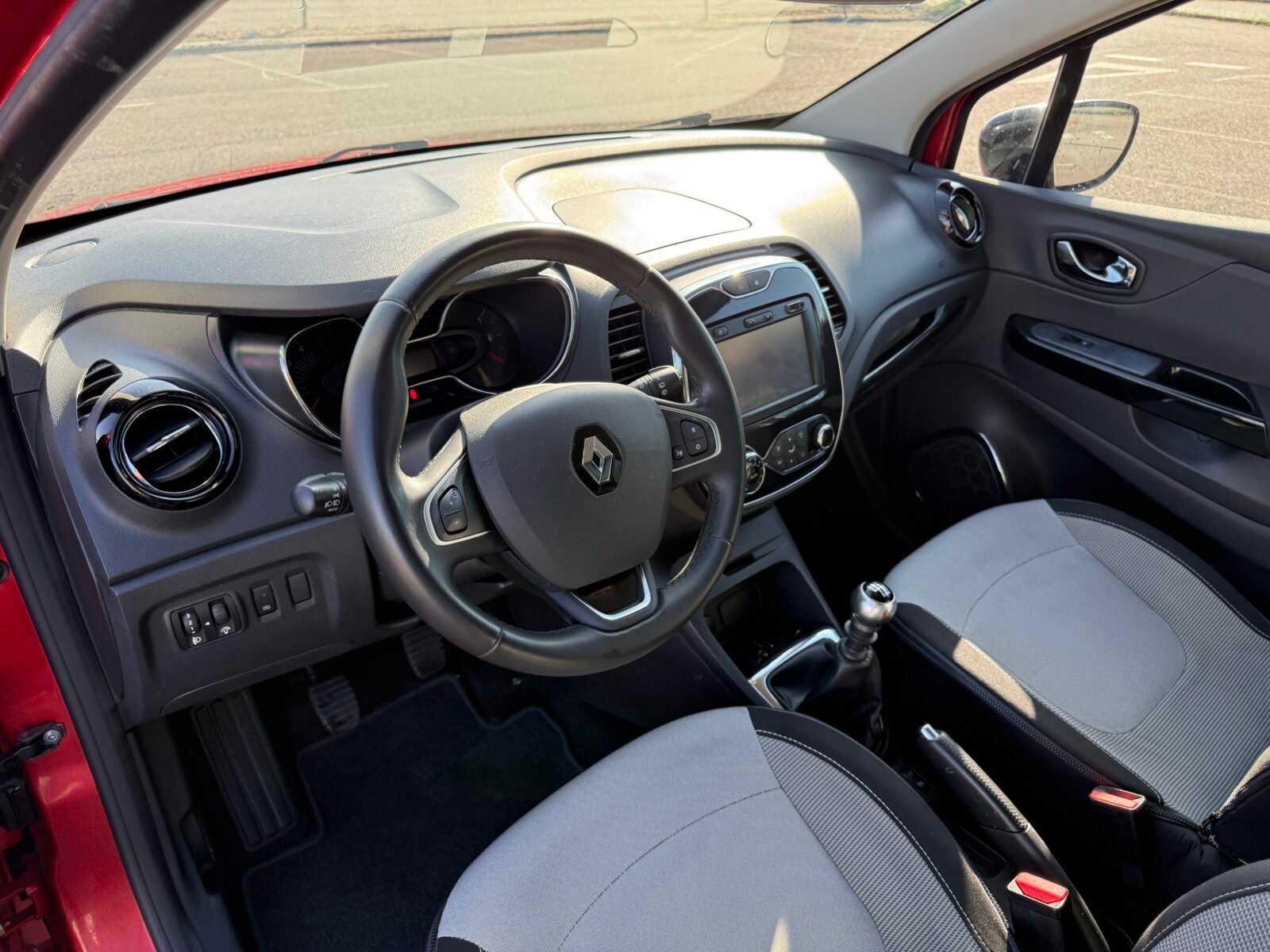 RENAULT Captur 1.5 dci