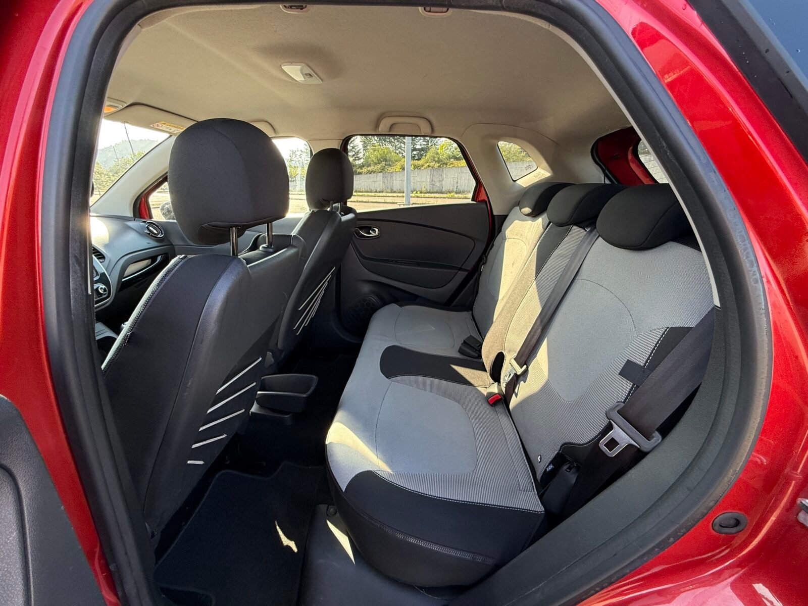 RENAULT Captur 1.5 dci