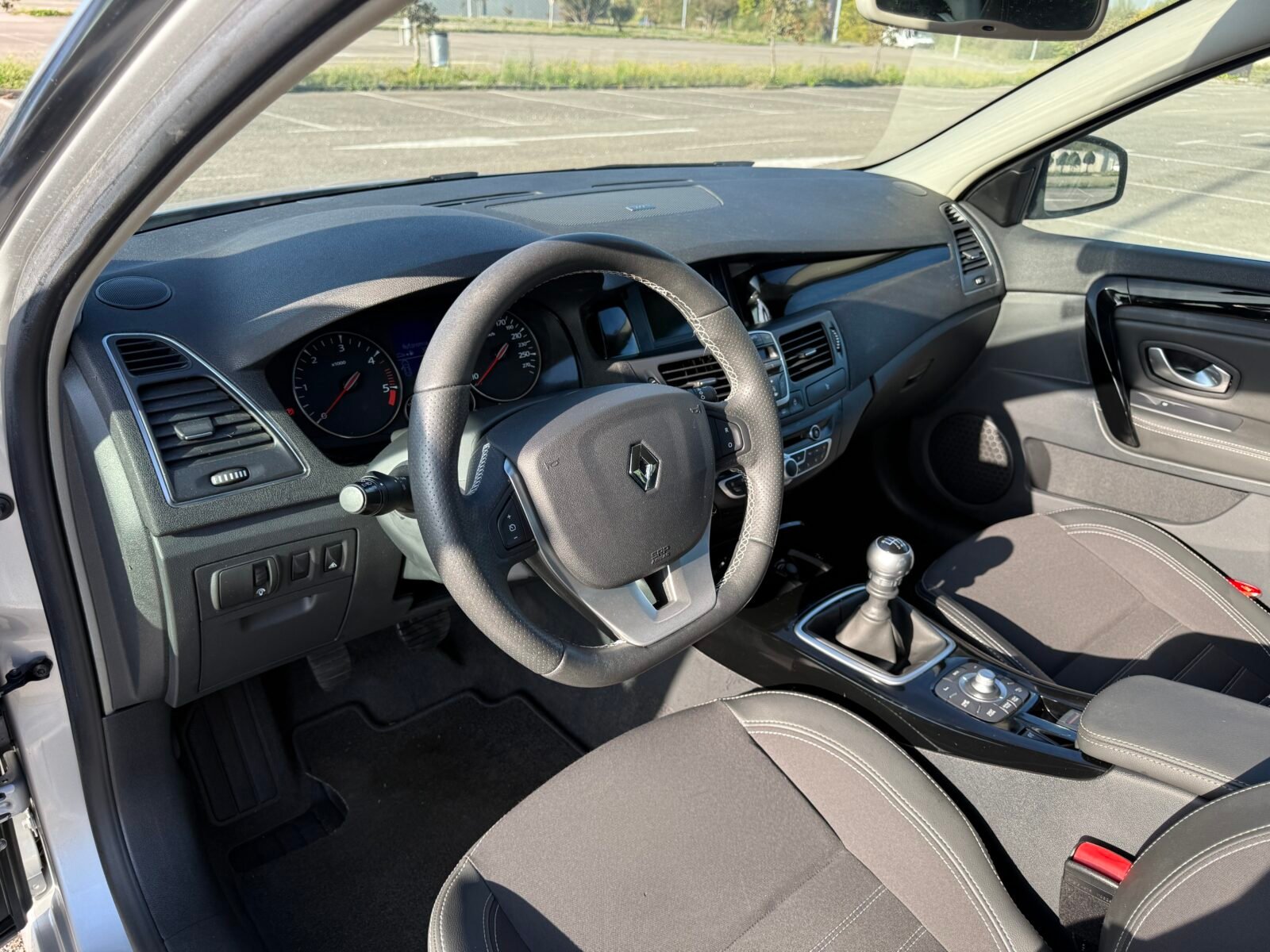 RENAULT Laguna 2.0 DCI BOSÉ EDITION 